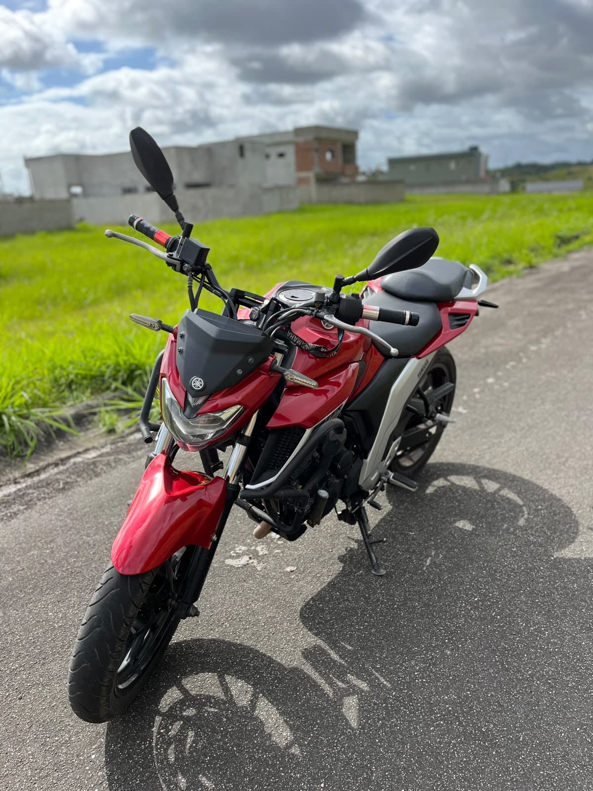 Foto 1 da motocicleta
